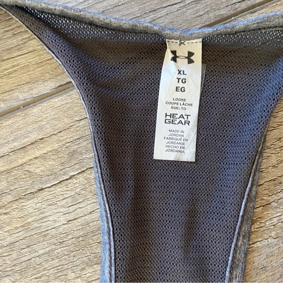 UNDER ARMOUR TANK TOP FITNESS GRAY HEAT GEAR SIZE XL - Picture 4 of 5